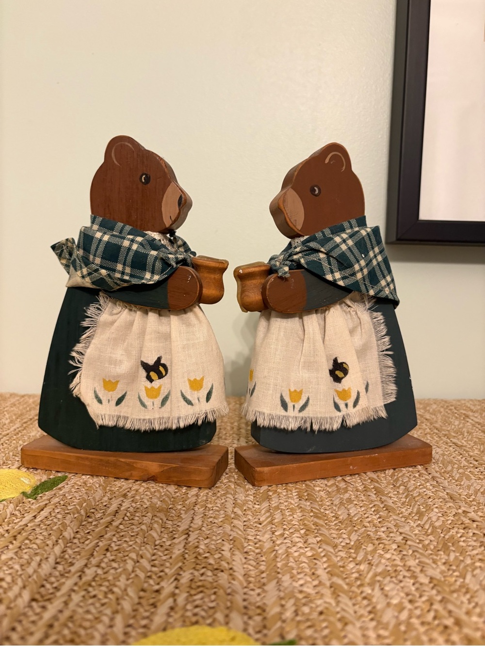 Vintage 1988 Signed Wooden Mother Bear Figurine Set Honey Pot 2pc Shelf Sitters